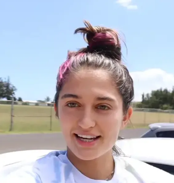 Avery Cyrus Age, Biography, Net Worth, Relationships, Career & Lifestyle 