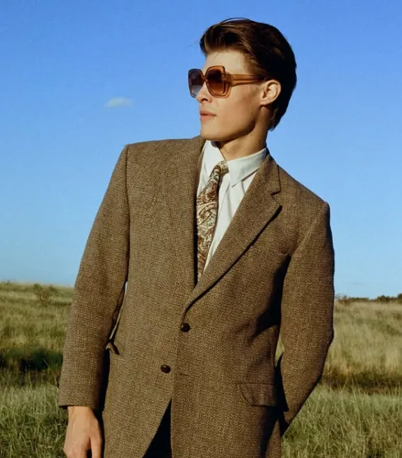 Blake Draper Age, Biography, Height, Net Worth, Relationship, Career & More 