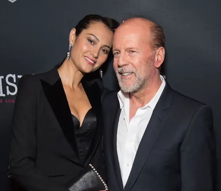 Bruce Willis Wife Age Everything You Need to Know About Emma Heming Willis