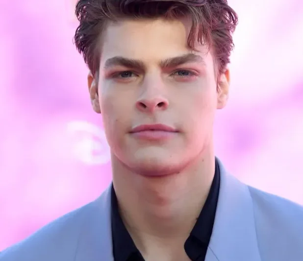 Blake Draper Age, Biography, Height, Net Worth, Relationship, Career & More