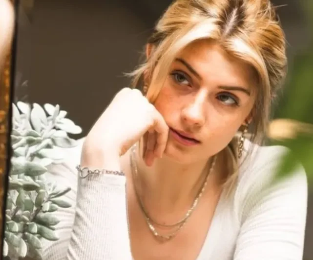 Faith Ordway Age, Biography, Net Worth, Career, Height, and Personal Life