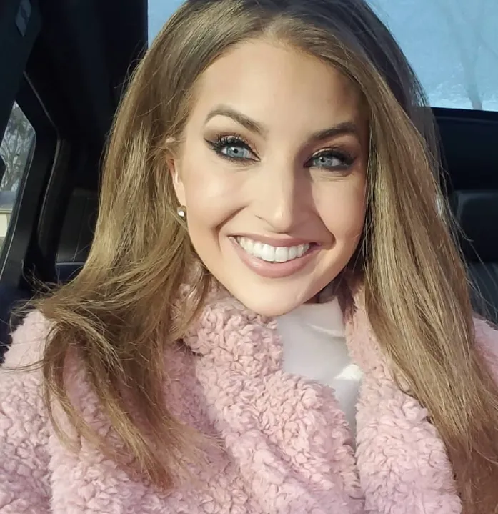 Stephanie Mead Age Biography, Career, Net Worth, Height, Relationship & More