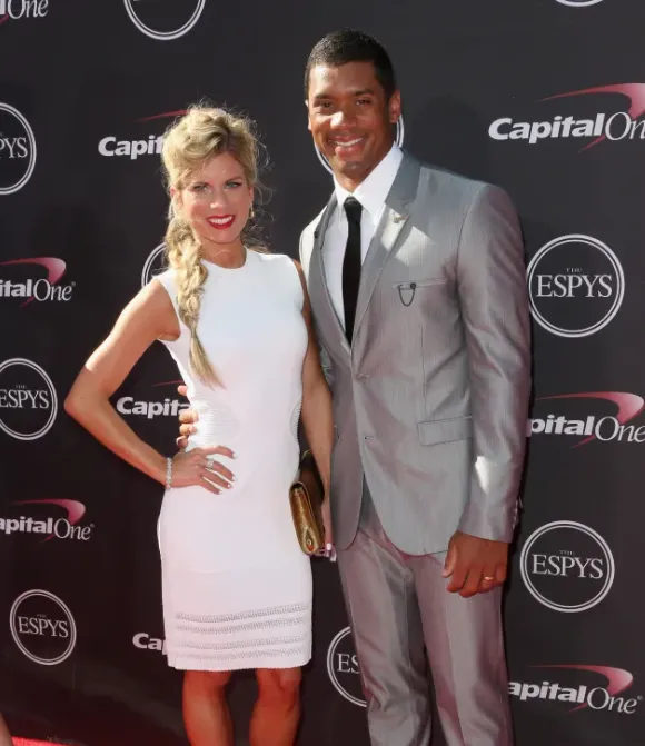 Ashton Meem Net Worth (2026) Bio, Age, Career, Relationship & Lifestyle