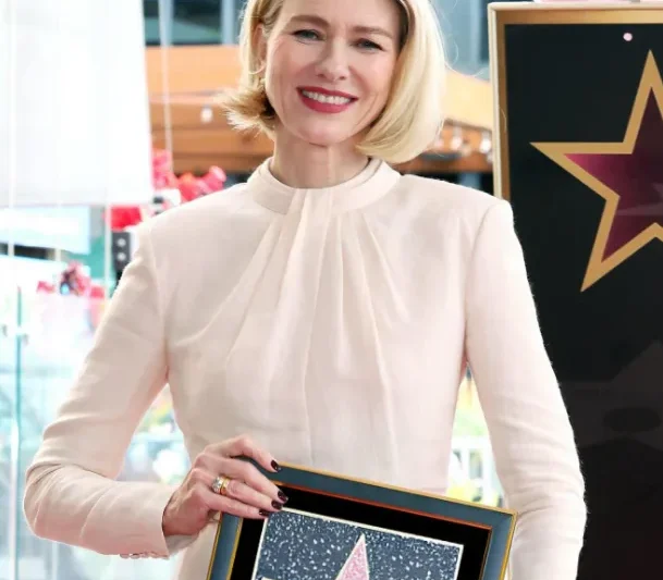 Naomi Watts Net Worth (2026) Age, Career, Family, Height, Relationship & More