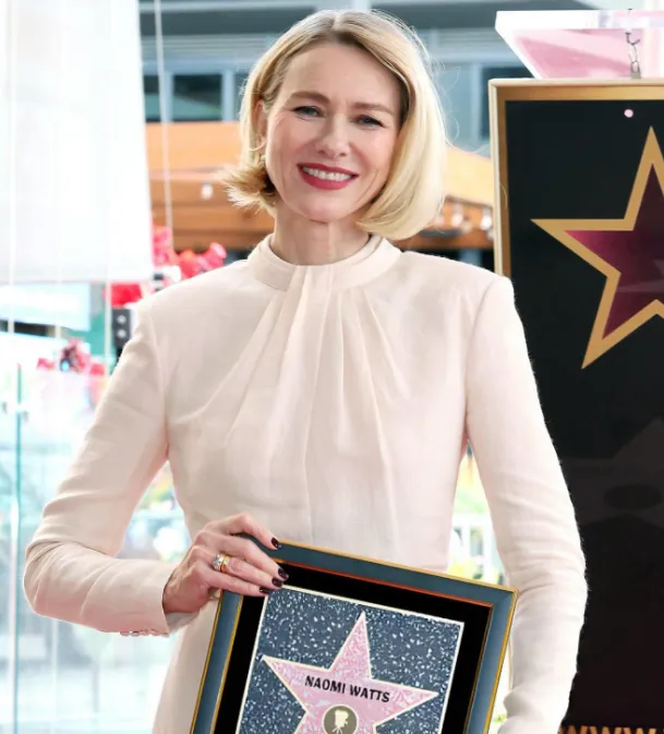 Naomi Watts Net Worth (2026) Age, Career, Family, Height, Relationship & More