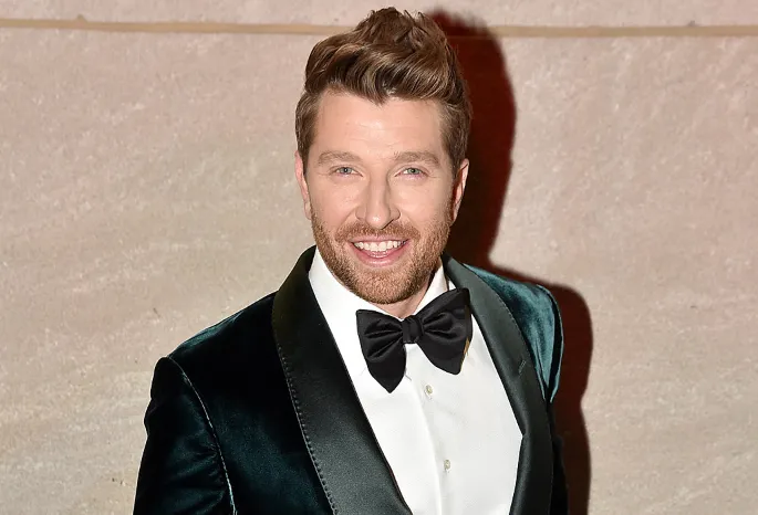 Brett Eldredge Wife: Relationship, Bio, Net Worth, Age & More