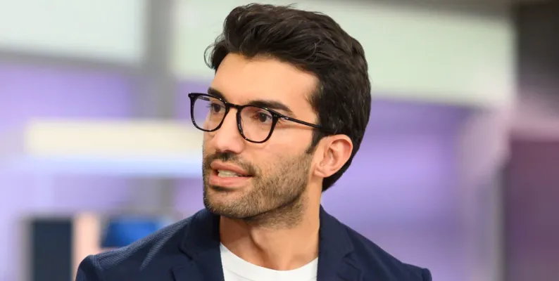Justin Baldoni Ethnicity, Age, Net Worth, Height, Family, Career & More